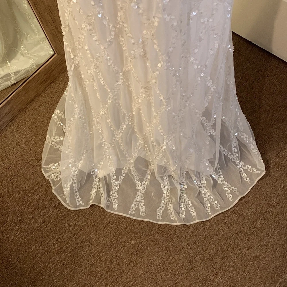 Mac Duggal White Beaded V-Neck Maxi Dress - Picture 7 of 14